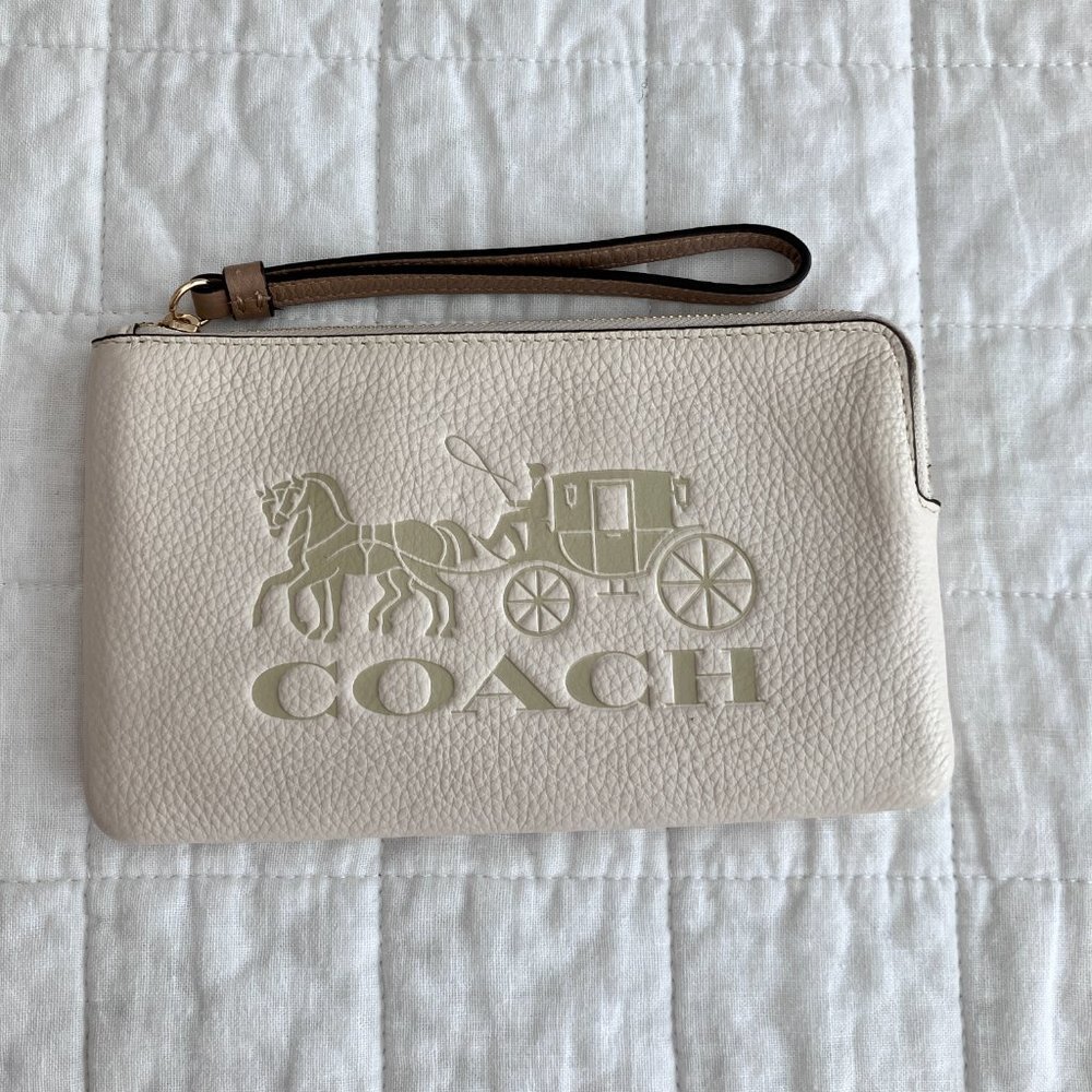 Coach Jes Corner Zip Wristlet Pouch Leather Horse & Carriage - Picture 2 of 7